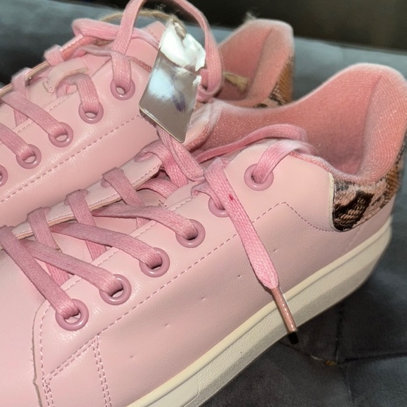 SEVEN 7️⃣ Pink Women's Sneakers - Picture 4 of 4